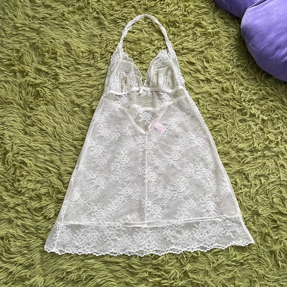 NWOT Cream Victoria’s Secret Floral Lacey Halter S